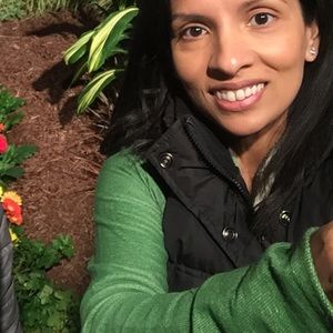 Meet your Posher, Suzanne